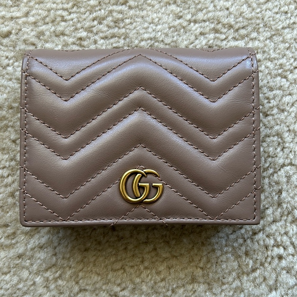 Authentic Gucci matelasse card case wallet